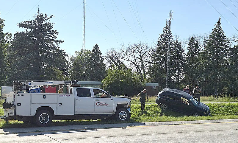 One injured in wreck on 169